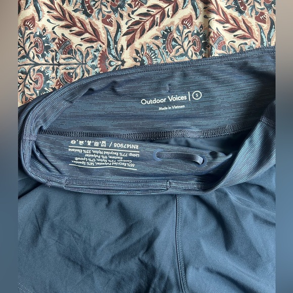 Outdoor Voices | Hudson Short 4” - Picture 5 of 6